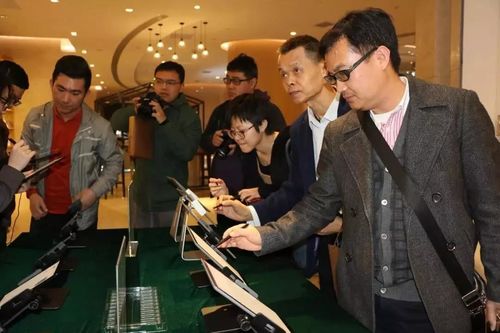 에 대한 최신 회사 뉴스 ONXY의 새로운 eBook Reader 모델인 Nova Pro & Note Pro는 이 달 시장에 출시될 예정입니다.