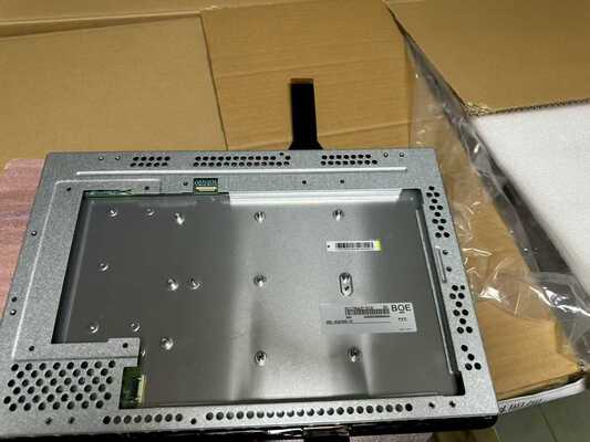 좋은 가격 BOE 17.4 인치 자동차 LCD 디스플레이 800 cd/m2 밝기와 30pin 커넥터 온라인으로