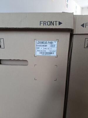좋은 가격 LG 55인치 LCD TV 패널, 450 CD/M2 밝기, 1920*1080 해상도, 51핀 커넥터 포함 TFT-LCD 디스플레이 패널 온라인으로