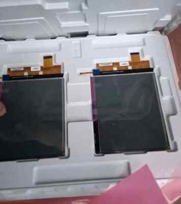 좋은 가격 8인치 E Ink LCD 디스플레이 EC080SC2 (1024 x 768 픽셀 해상도, 33핀, 전자책 리더기용) 온라인으로
